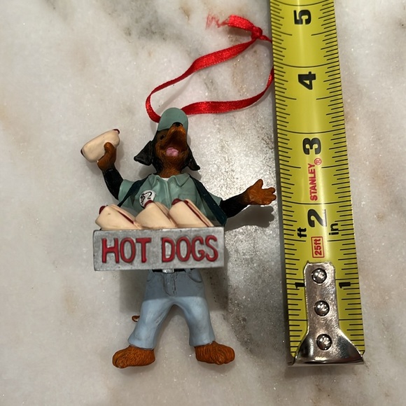 Vintage Dog Selling Hot Dogs Ornament - Picture 4 of 9